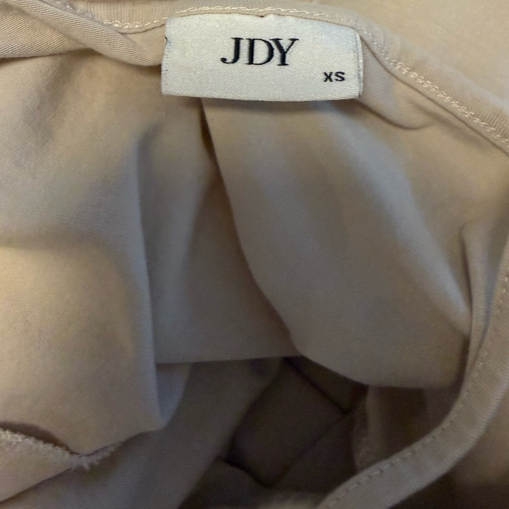 JDY Mini Dess Body Con Beige Size XS GUC - Picture 8 of 8